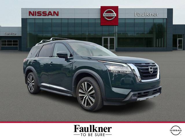 2023 Nissan Pathfinder Platinum 4WD photo