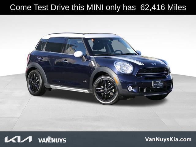 2016 MINI Countryman S AWD photo