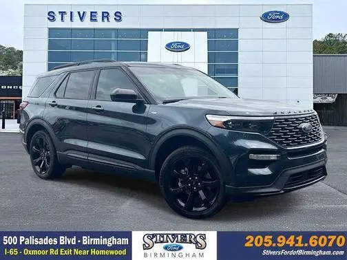 2023 Ford Explorer ST-Line RWD photo