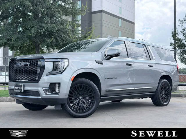2023 GMC Yukon XL Denali Ultimate 4WD photo