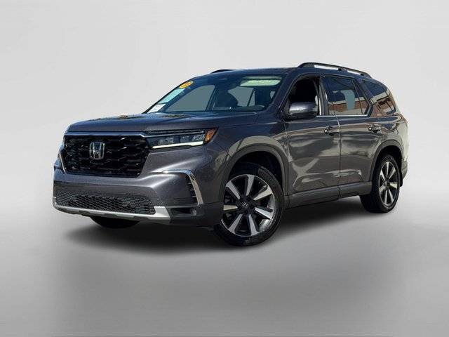 2023 Honda Pilot Touring FWD photo