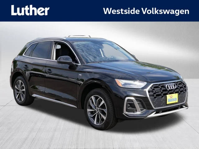2023 Audi Q5 S line Premium AWD photo