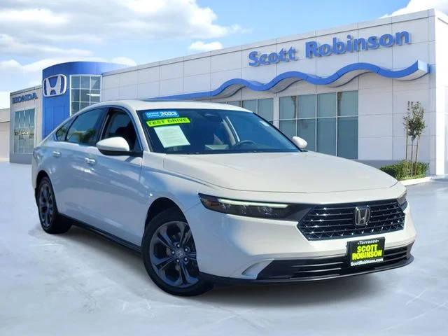 2023 Honda Accord EX FWD photo