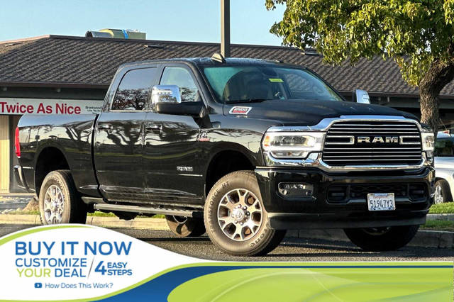 2023 Ram 2500 Laramie 4WD photo