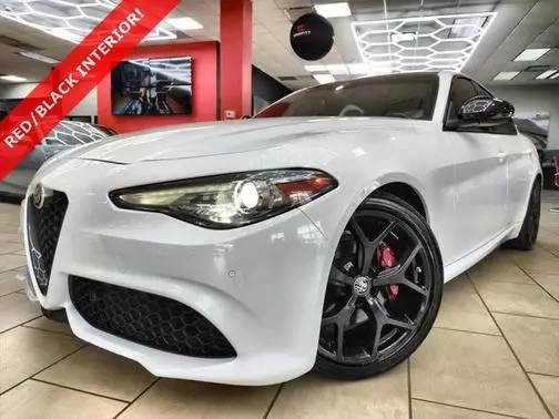 2020 Alfa Romeo Giulia Ti Sport RWD photo