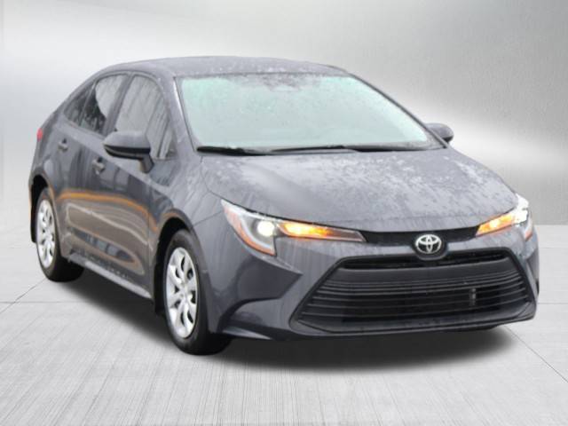 2023 Toyota Corolla LE FWD photo