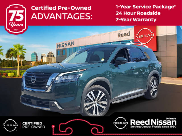 2023 Nissan Pathfinder Platinum FWD photo