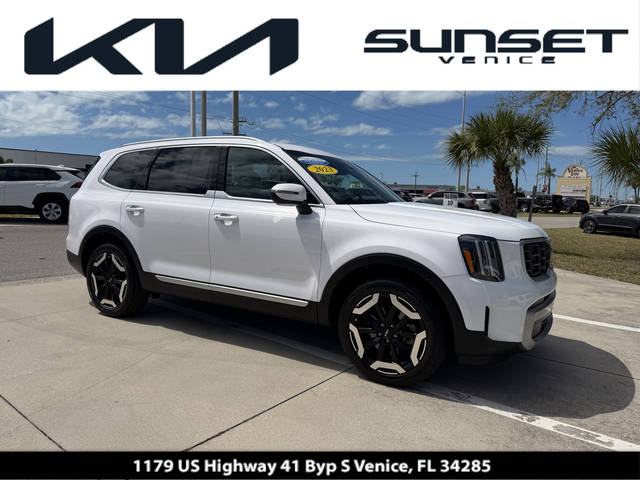 2023 Kia Telluride S FWD photo