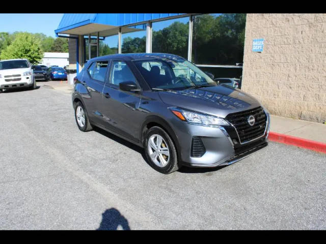 2023 Nissan Kicks S FWD photo
