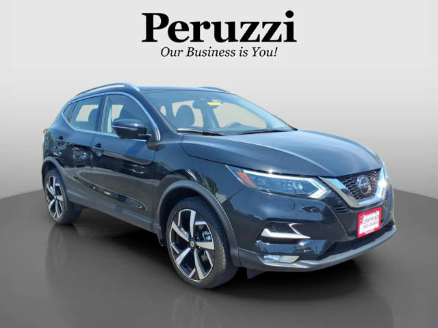 2022 Nissan Rogue Sport SL AWD photo