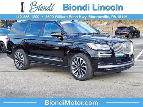 2023 Lincoln Navigator Reserve 4WD photo