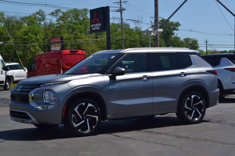 2023 Mitsubishi Outlander SEL AWD photo