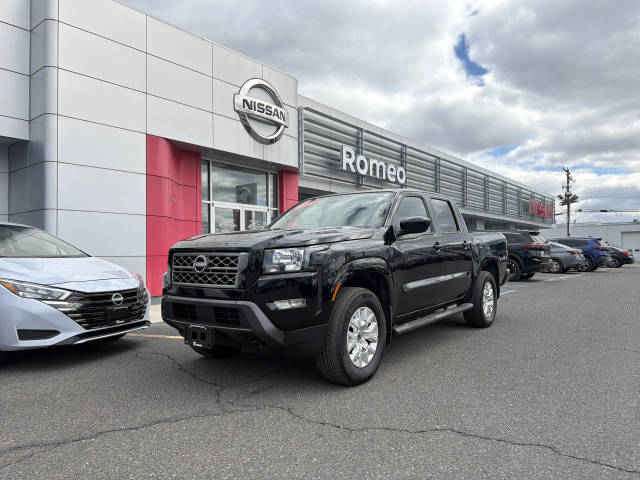 2023 Nissan Frontier SV 4WD photo