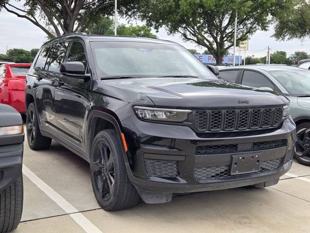 2023 Jeep Grand Cherokee L Altitude RWD photo