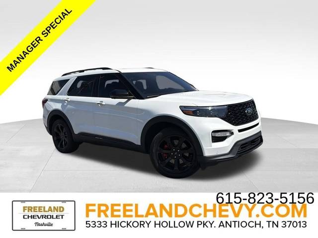 2023 Ford Explorer ST 4WD photo