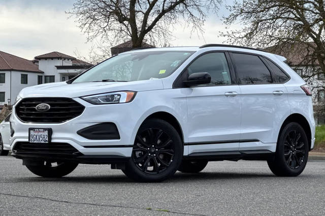2023 Ford Edge SE AWD photo