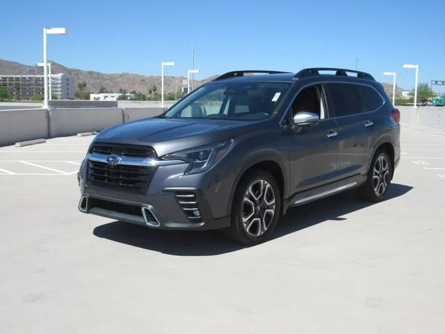 2023 Subaru Ascent Touring AWD photo