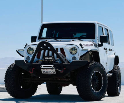 2015 Jeep Wrangler Unlimited Sahara 4WD photo