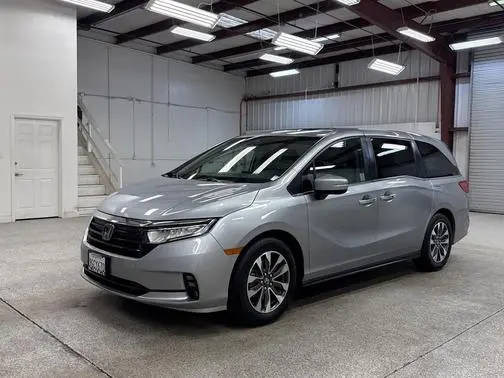 2023 Honda Odyssey EX-L FWD photo