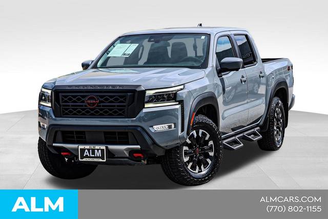 2023 Nissan Frontier PRO-4X 4WD photo