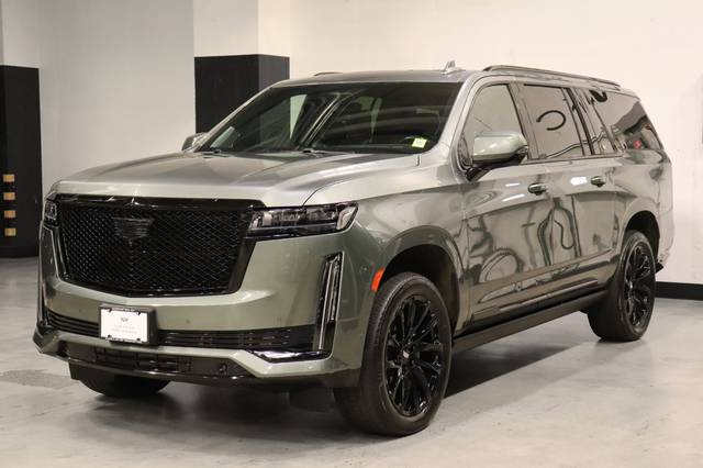 2023 Cadillac Escalade ESV 4WD Sport Platinum 4WD photo