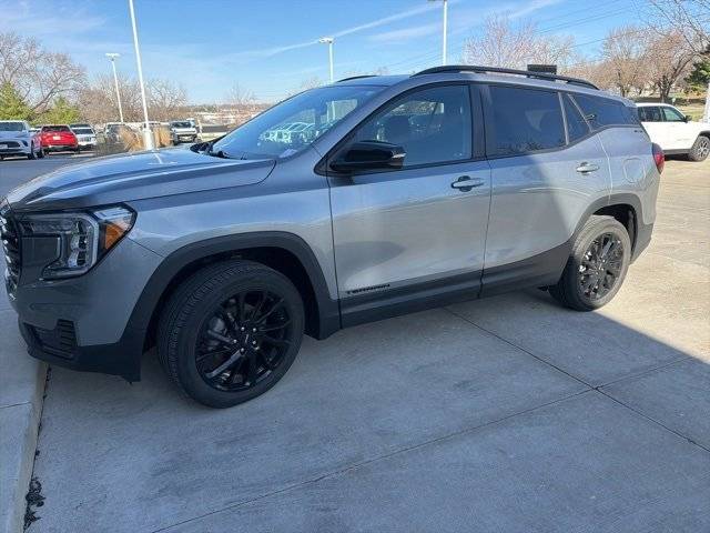2023 GMC Terrain SLE AWD photo