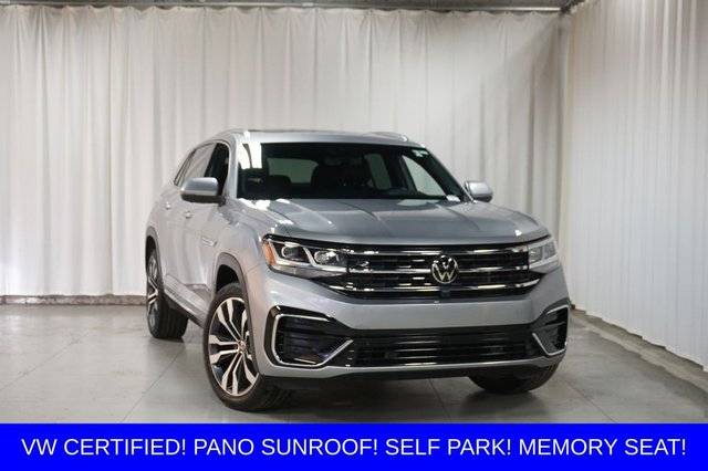 2023 Volkswagen Atlas Cross Sport 3.6L V6 SEL Premium R-Line AWD photo