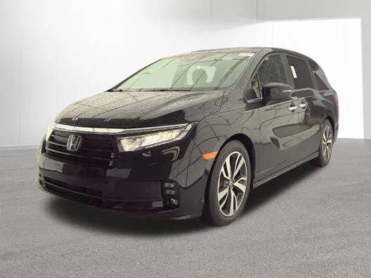 2023 Honda Odyssey Touring FWD photo