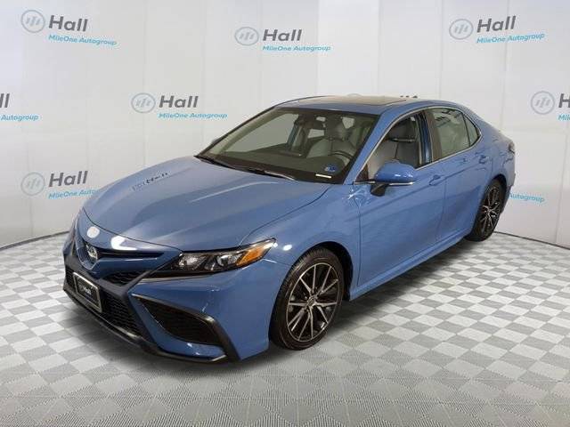 2023 Toyota Camry Hybrid SE FWD photo