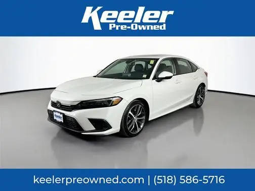 2023 Honda Civic Touring FWD photo