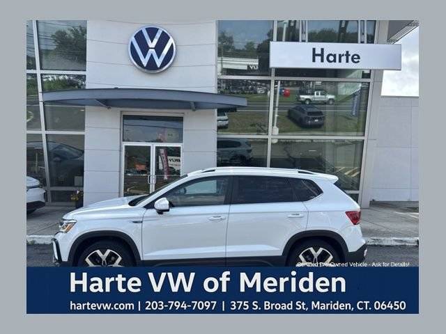 2023 Volkswagen Taos SEL AWD photo