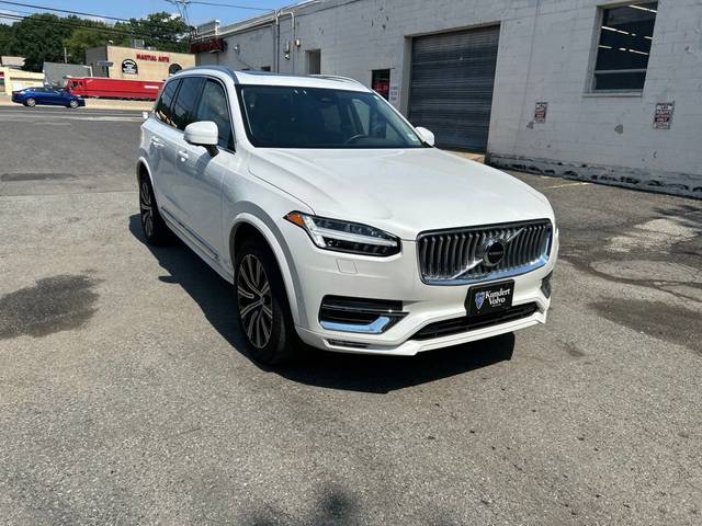 2023 Volvo XC90 Plus AWD photo