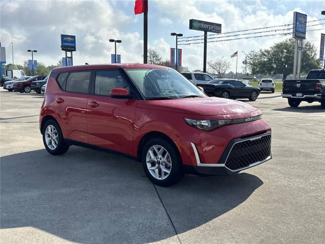 2023 Kia Soul LX FWD photo