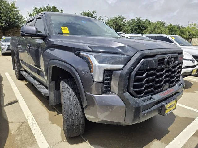 2023 Toyota Tundra SR5 4WD photo