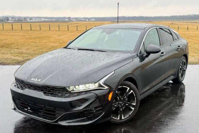 2023 Kia K5 GT-Line FWD photo