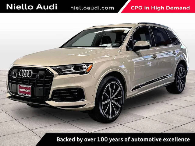 2023 Audi Q7 Premium Plus AWD photo