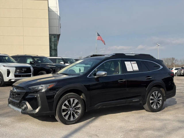 2023 Subaru Outback Touring AWD photo