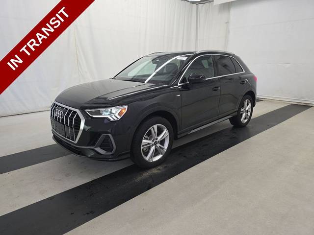 2023 Audi Q3 S line Premium AWD photo