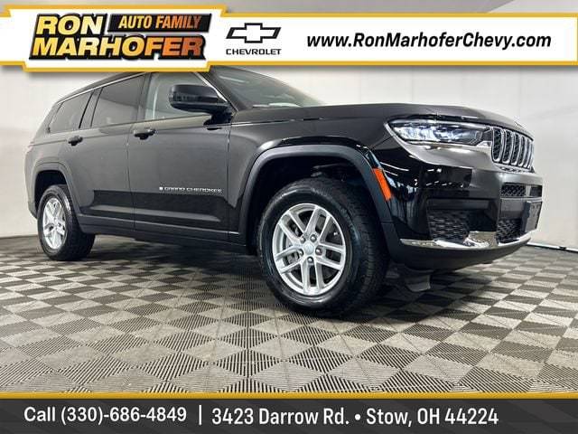 2023 Jeep Grand Cherokee L Laredo 4WD photo