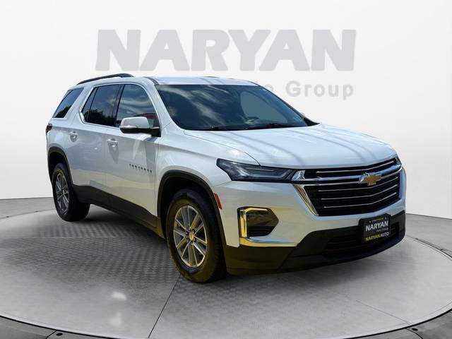 2023 Chevrolet Traverse LT Cloth AWD photo