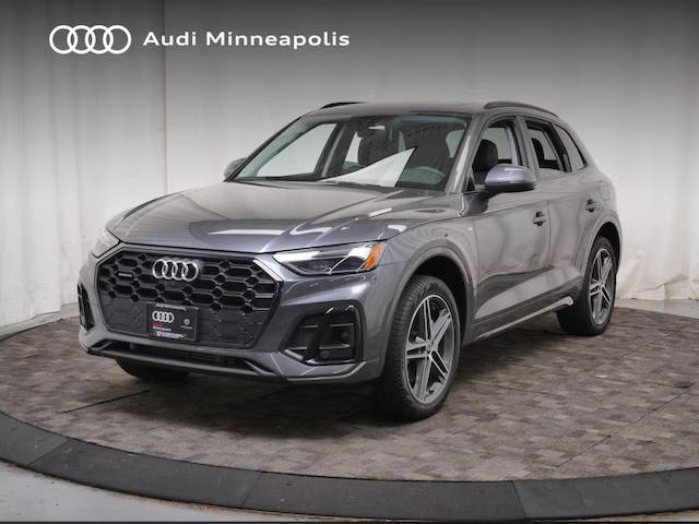 2023 Audi Q5 S line Premium Plus AWD photo