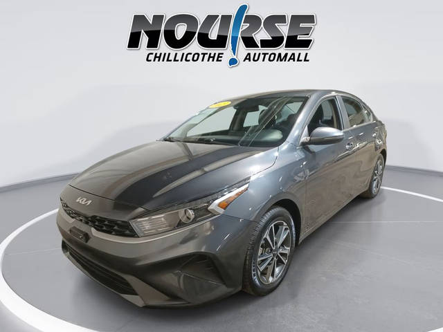 2023 Kia Forte LXS FWD photo