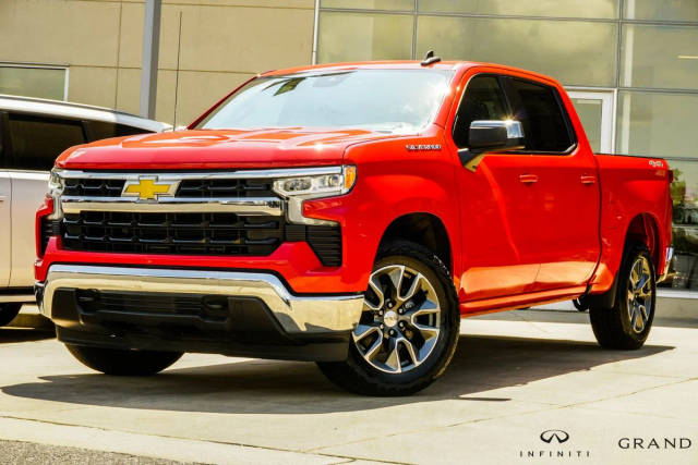 2023 Chevrolet Silverado 1500 LT 4WD photo