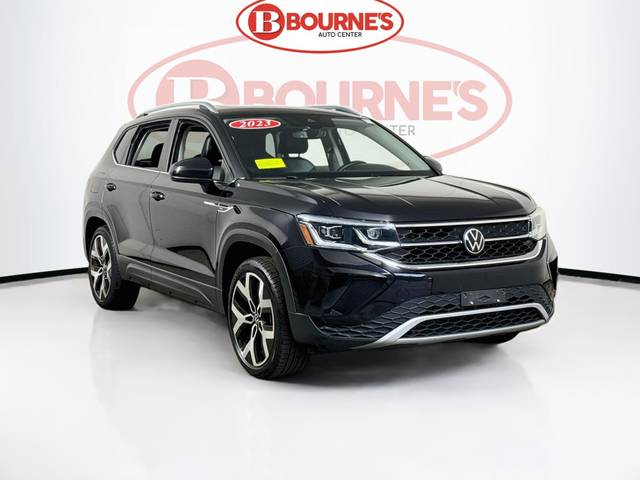 2023 Volkswagen Taos SEL AWD photo