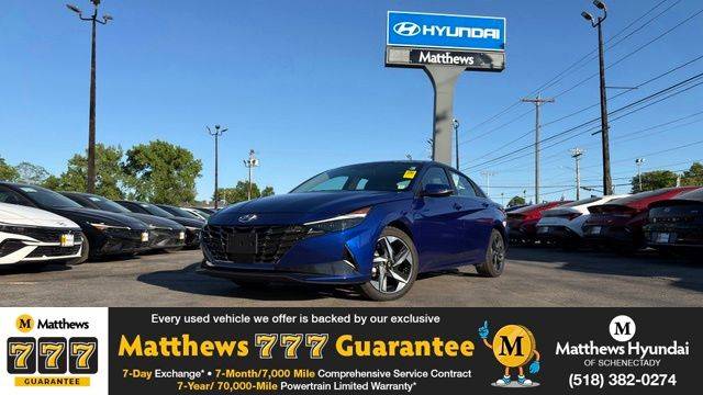 2023 Hyundai Elantra Limited FWD photo