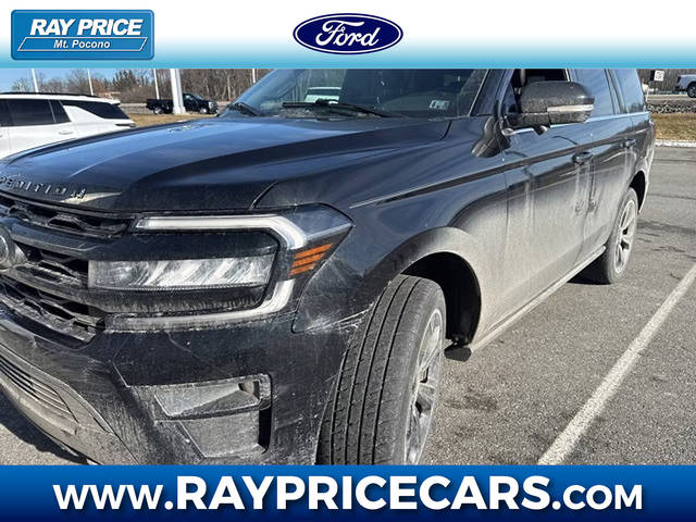 2023 Ford Expedition Limited 4WD photo