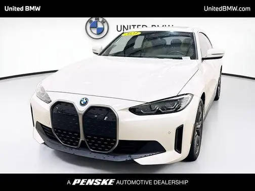 2023 BMW i4 eDrive35 RWD photo