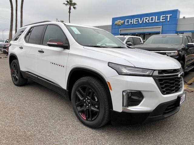 2023 Chevrolet Traverse Premier FWD photo