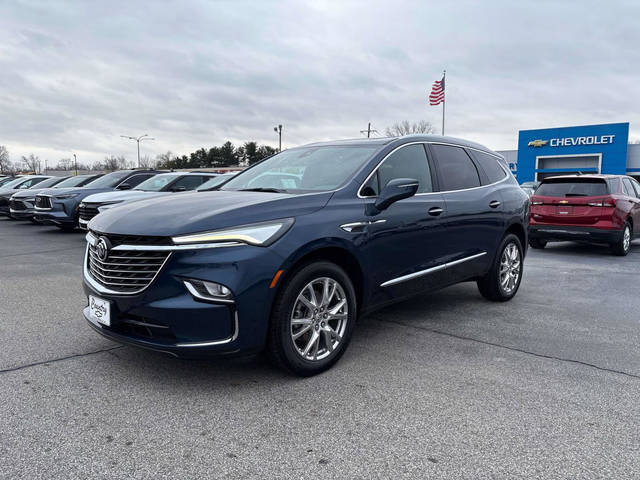 2023 Buick Enclave Essence FWD photo