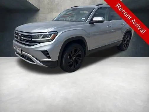 2023 Volkswagen Atlas 3.6L V6 SE w/Technology FWD photo